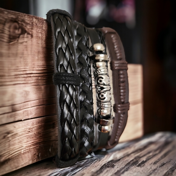 Unisex Leather Bracelet 4 Piece Set - Picture 6 of 9